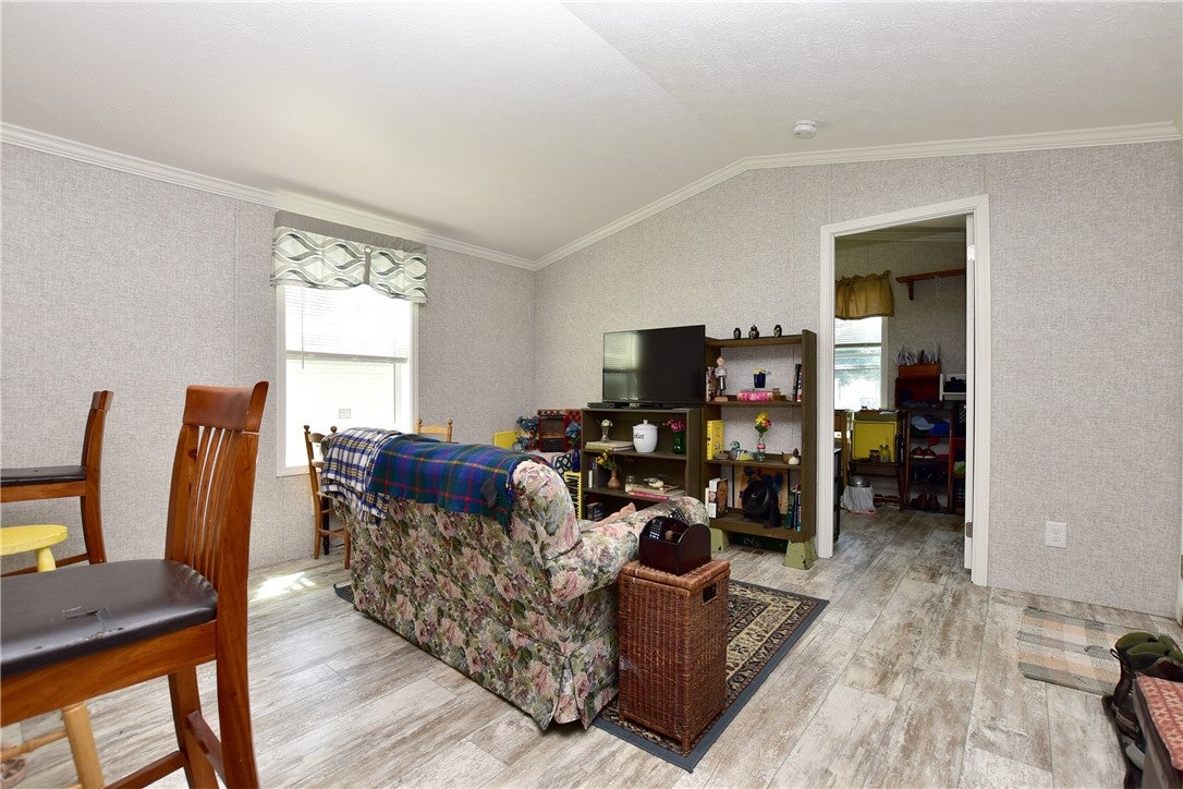 3 Delong Avenue