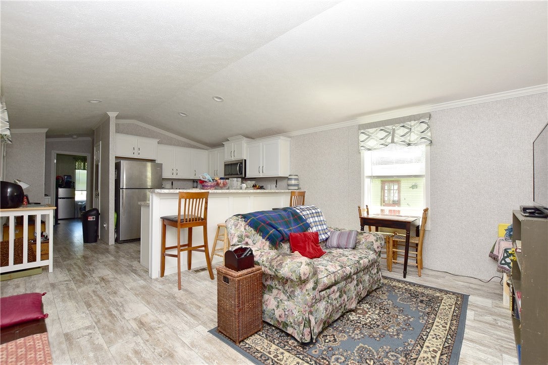 3 Delong Avenue
