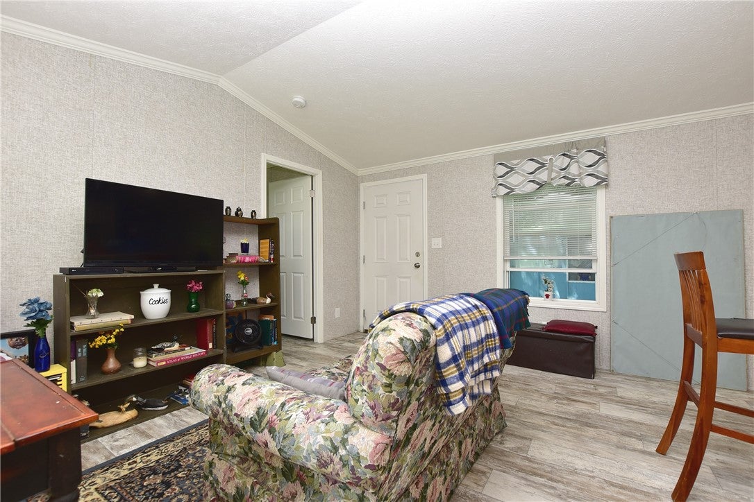 3 Delong Avenue