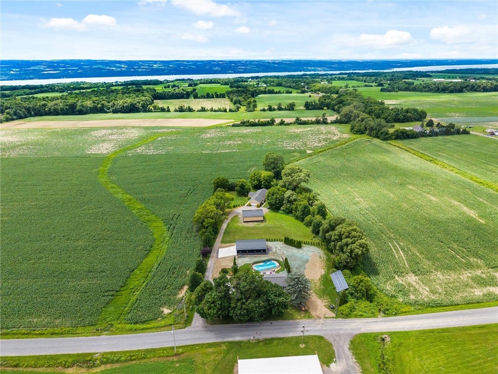 325 Mahaney Road