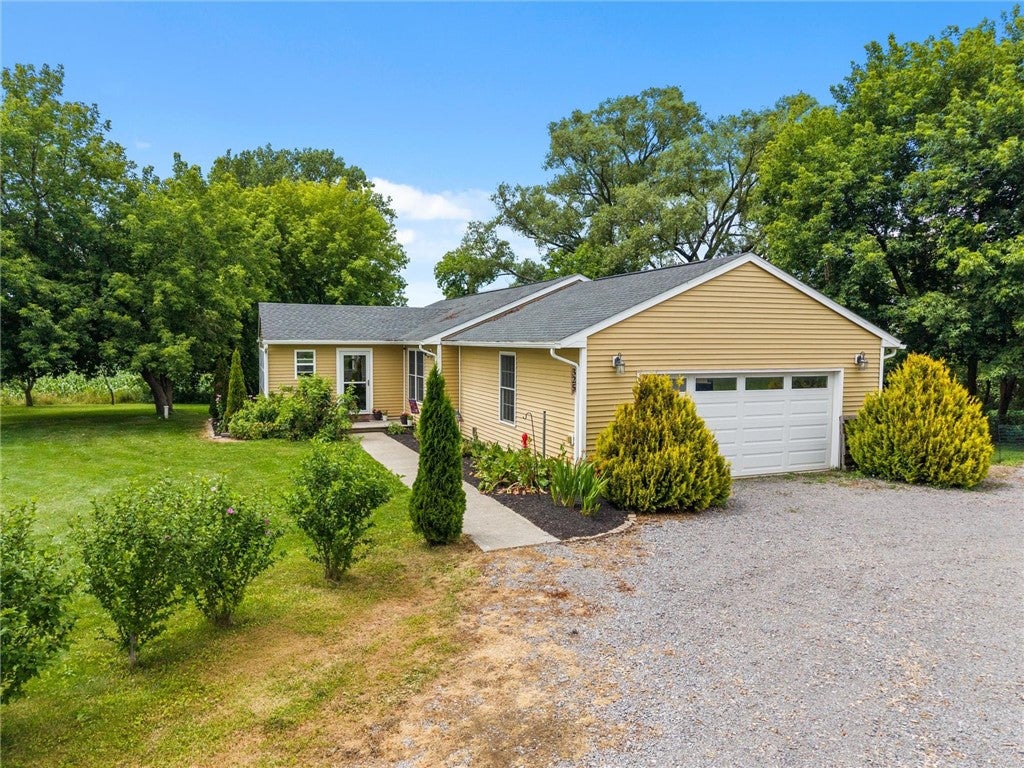 325 Mahaney Road