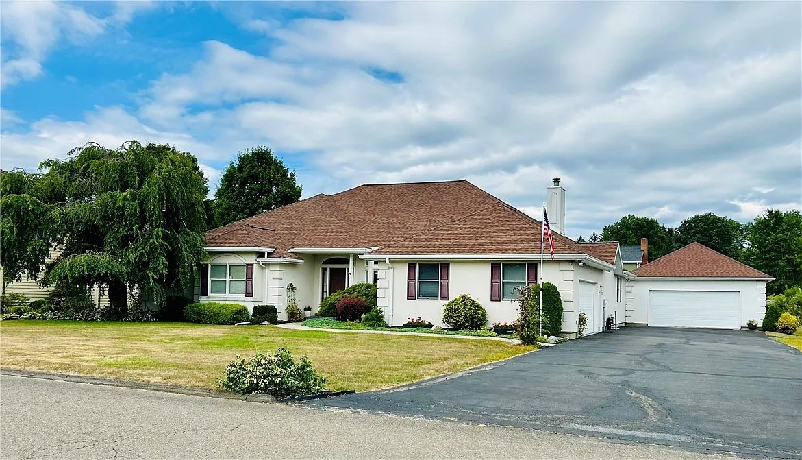 205 Kennedy Drive