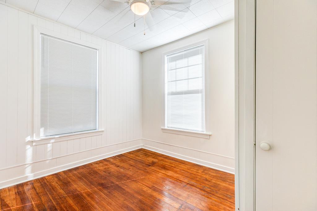 Salina, Kansas 67401, United States, 4 Bedrooms Bedrooms, ,2 BathroomsBathrooms,Residential,Pending,65769