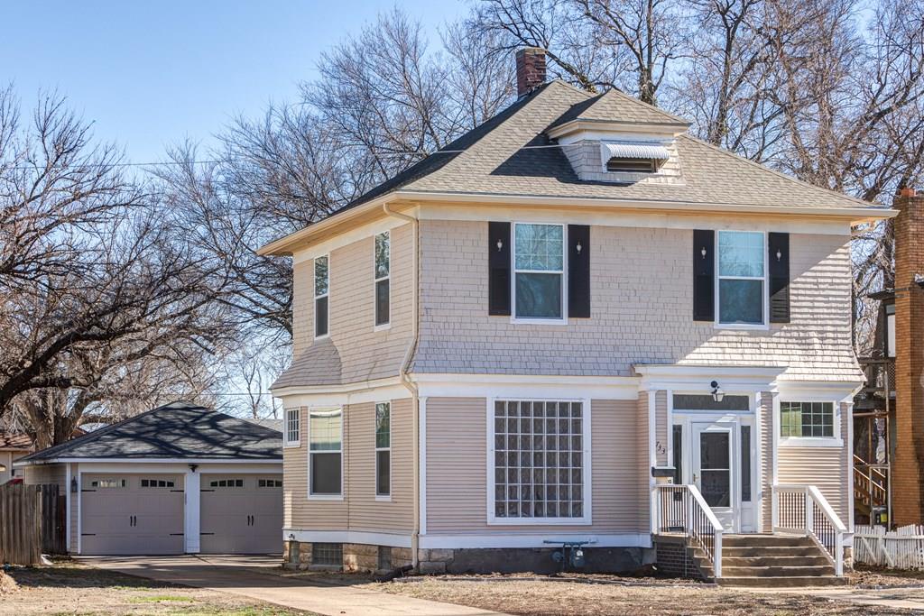 Salina, Kansas 67401, United States, 4 Bedrooms Bedrooms, ,2 BathroomsBathrooms,Residential,Pending,65769