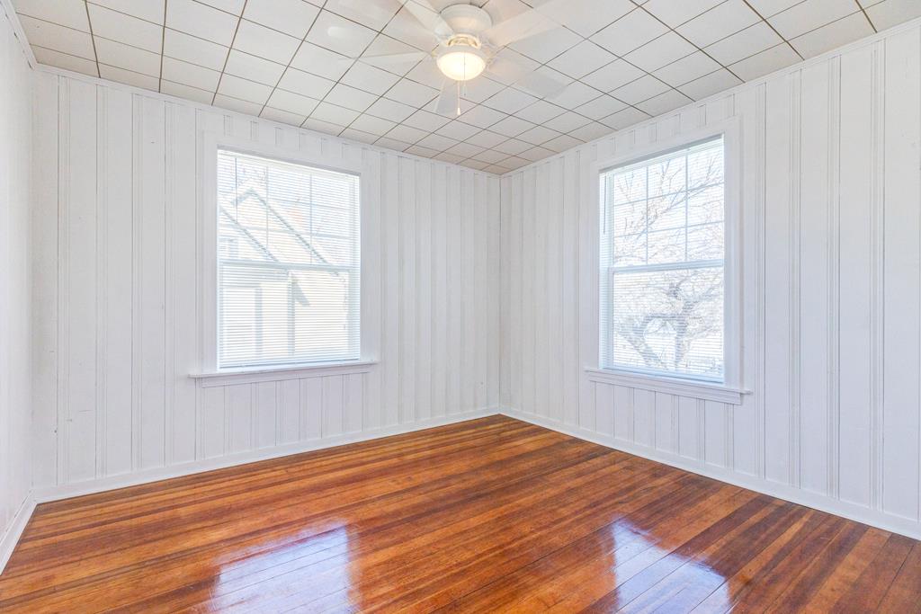 Salina, Kansas 67401, United States, 4 Bedrooms Bedrooms, ,2 BathroomsBathrooms,Residential,Pending,65769