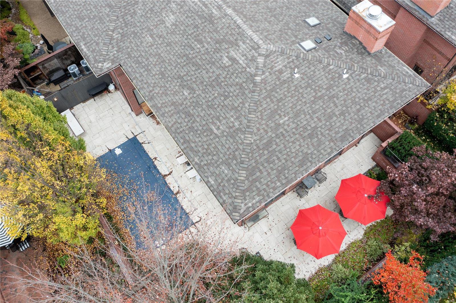 Pershing Townhomes Condo - Residential