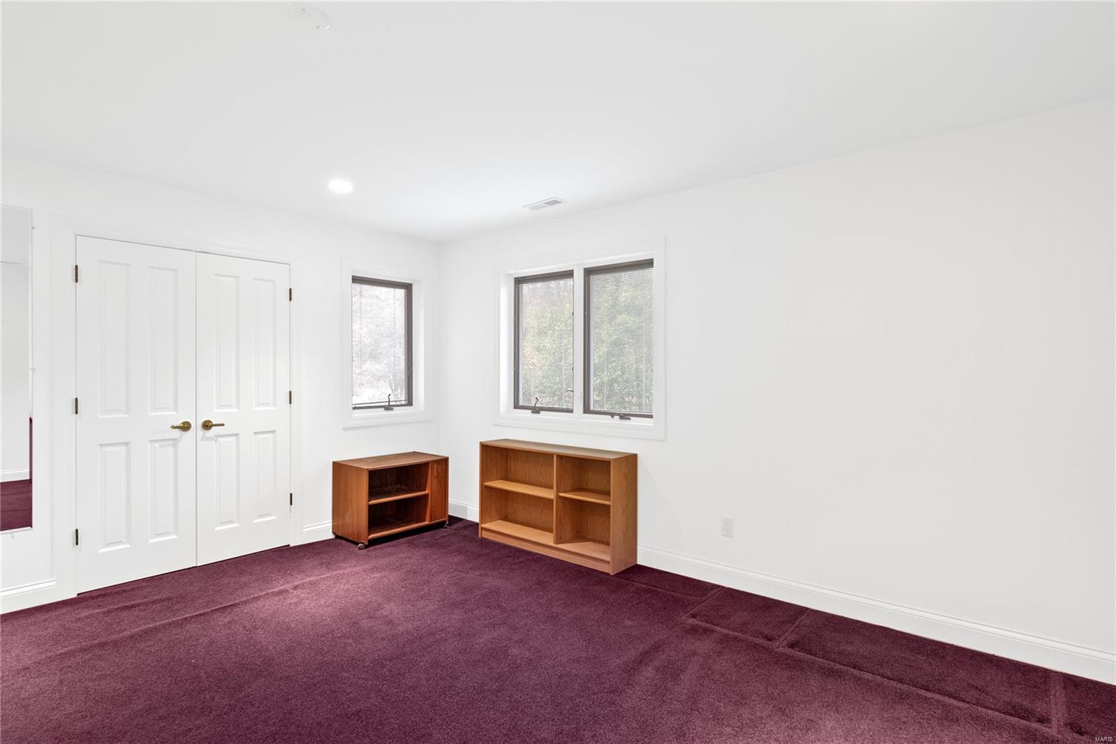 Pershing Townhomes Condo - Residential