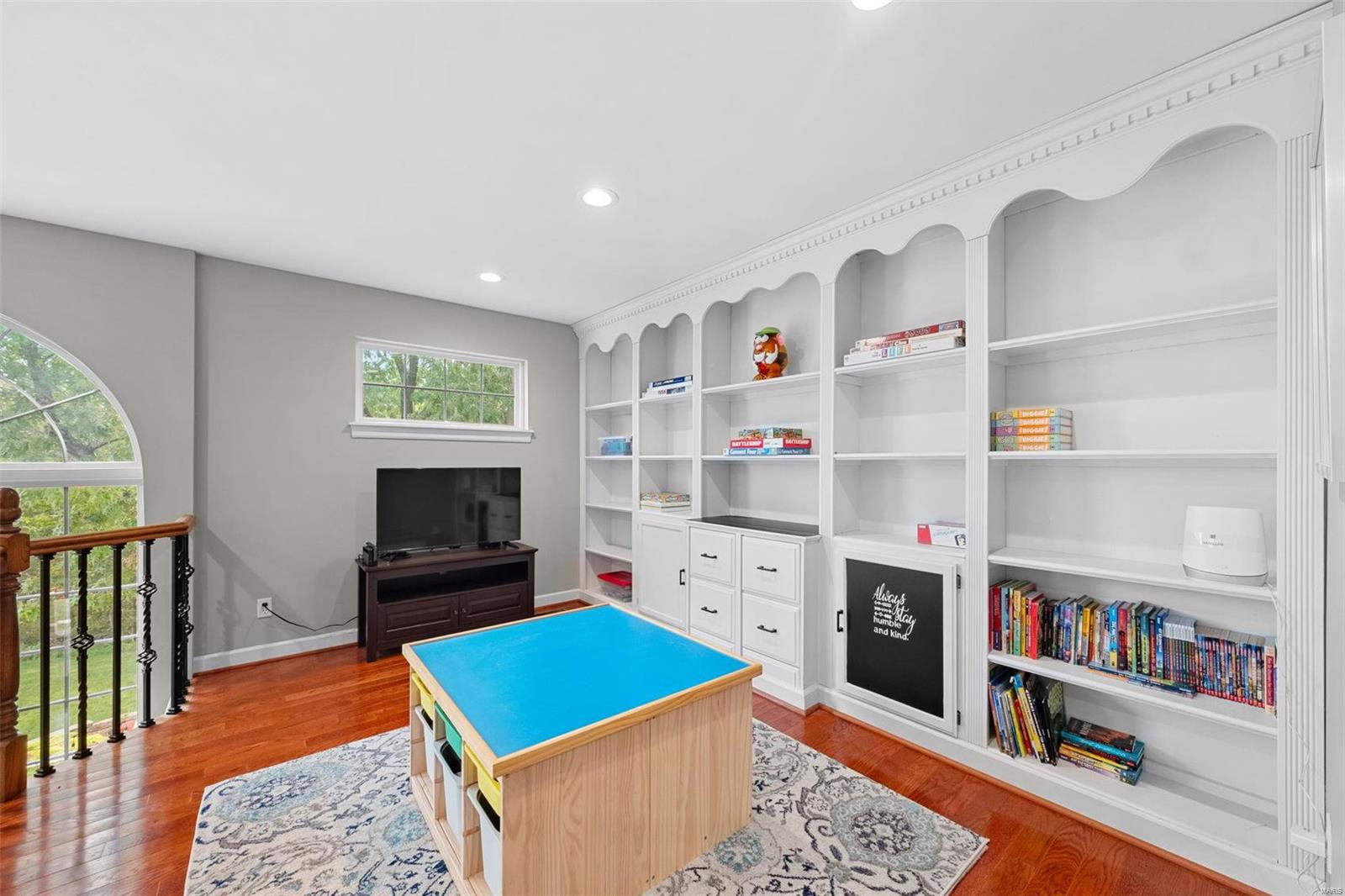 Camelot - Residential