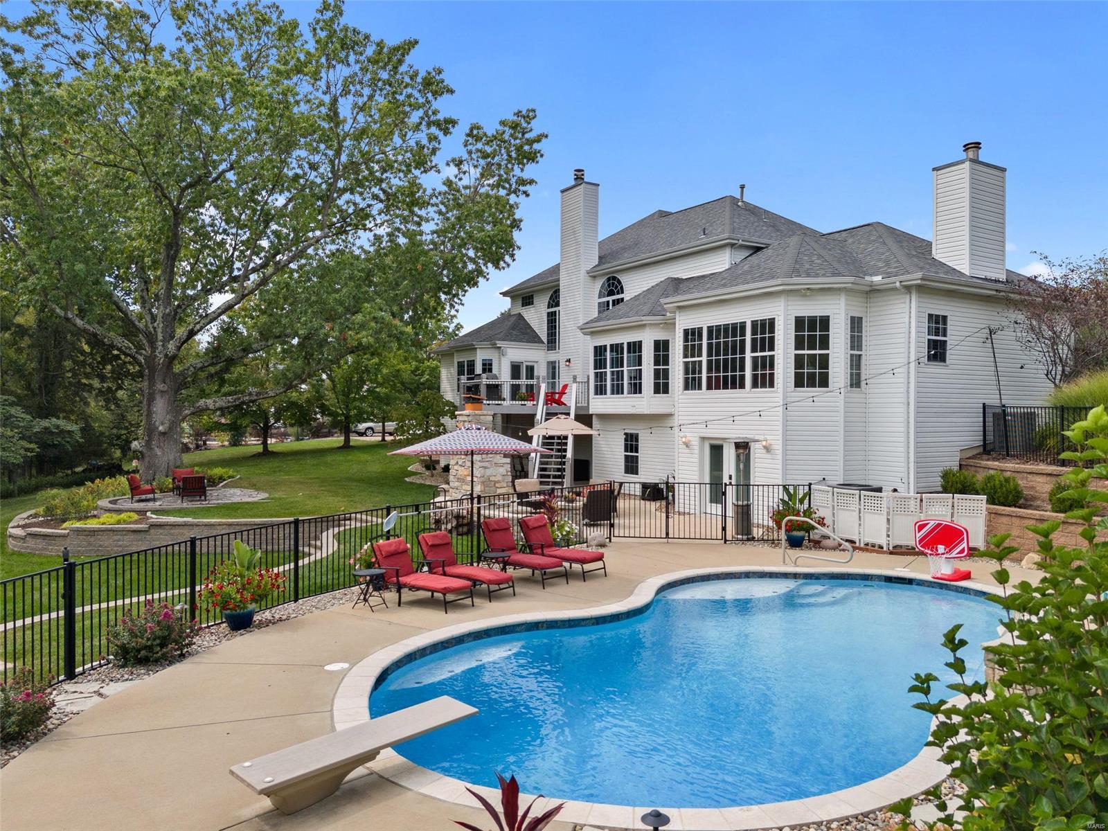 Camelot - Residential