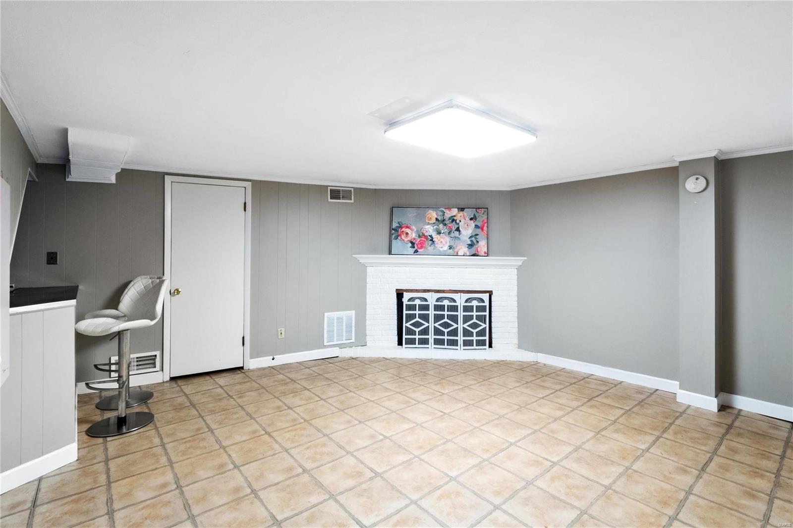 Lay Rd. - Residential