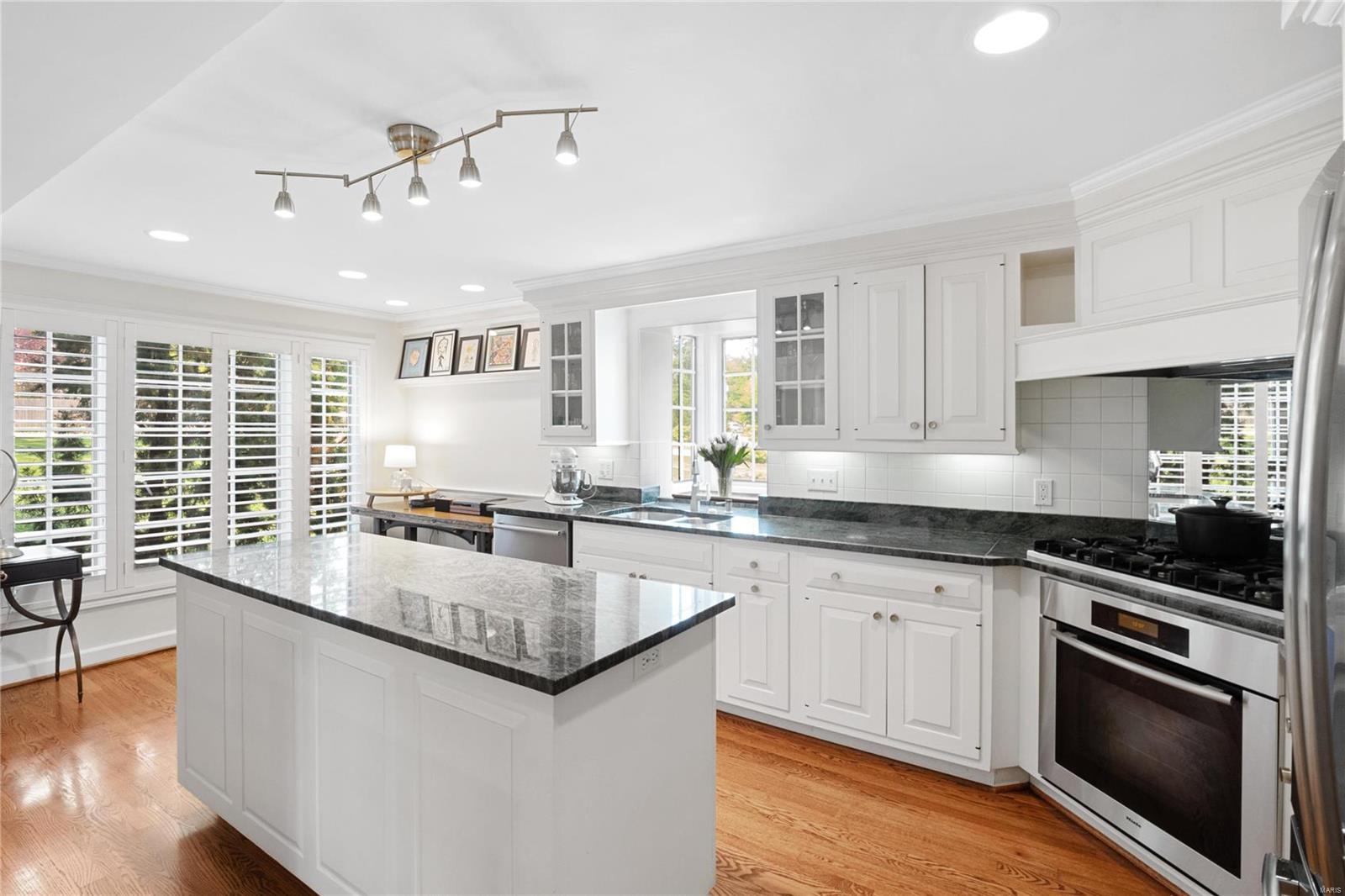 Lay Rd. - Residential