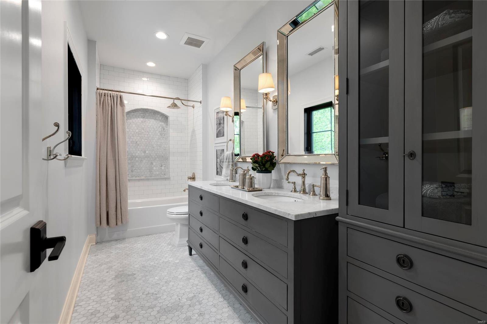 Wildhorse Spring Farm - Residential