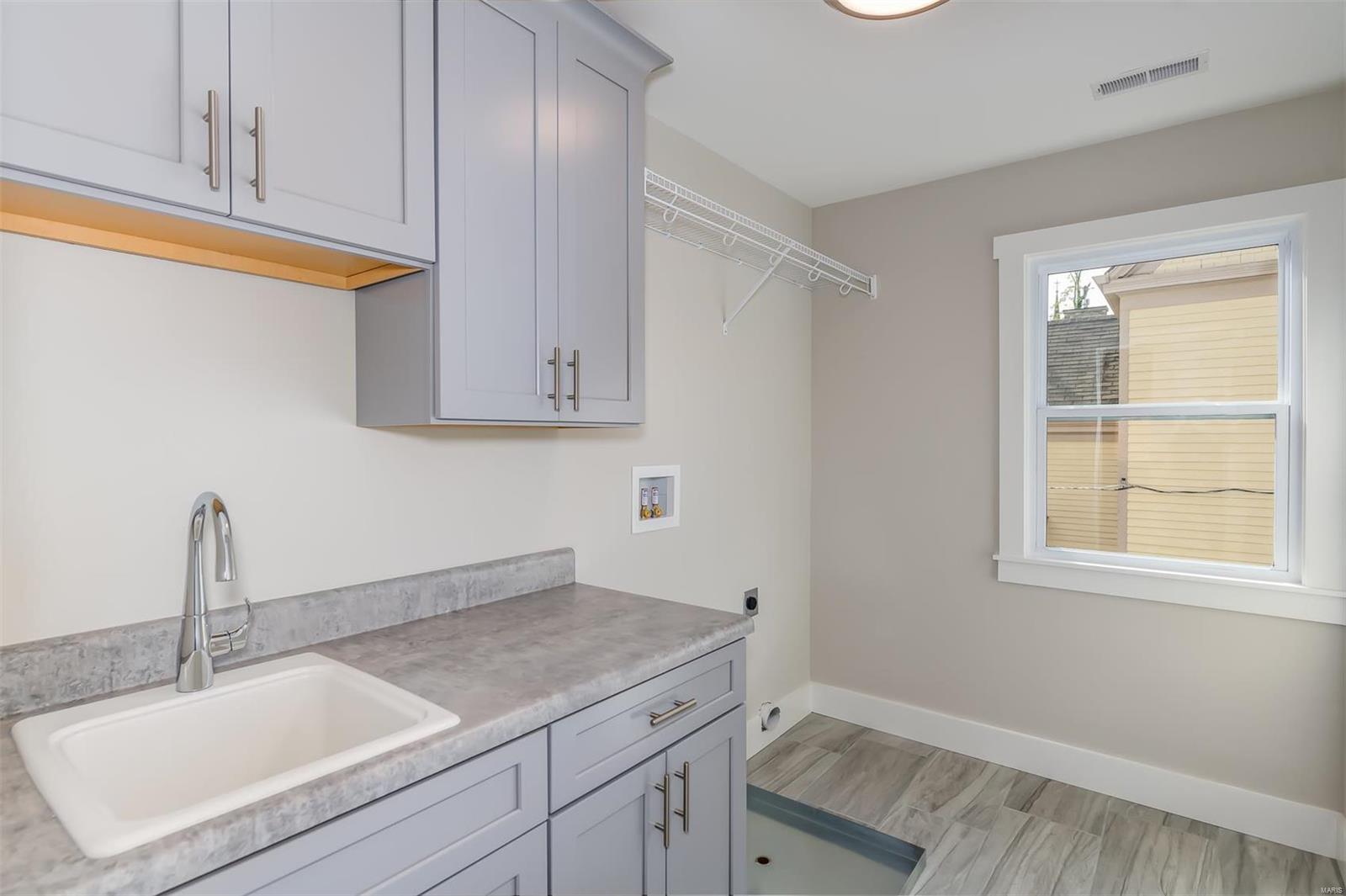 Compton - Residential