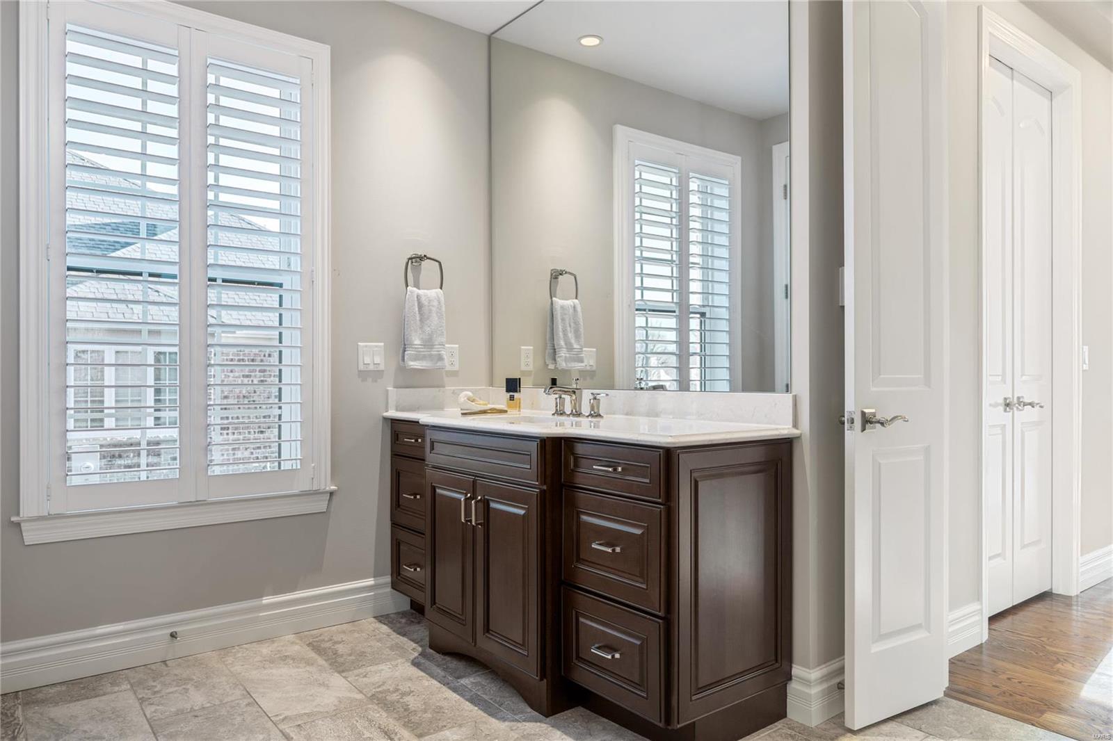 Enclave Bellerive Seven - Residential