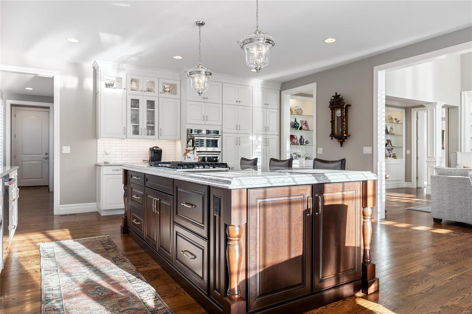 Enclave Bellerive Seven - Residential