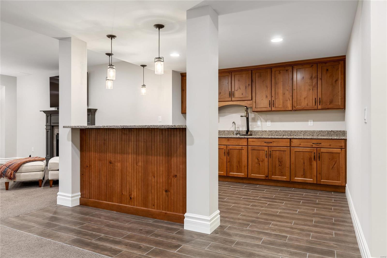 Enclave Bellerive Seven - Residential