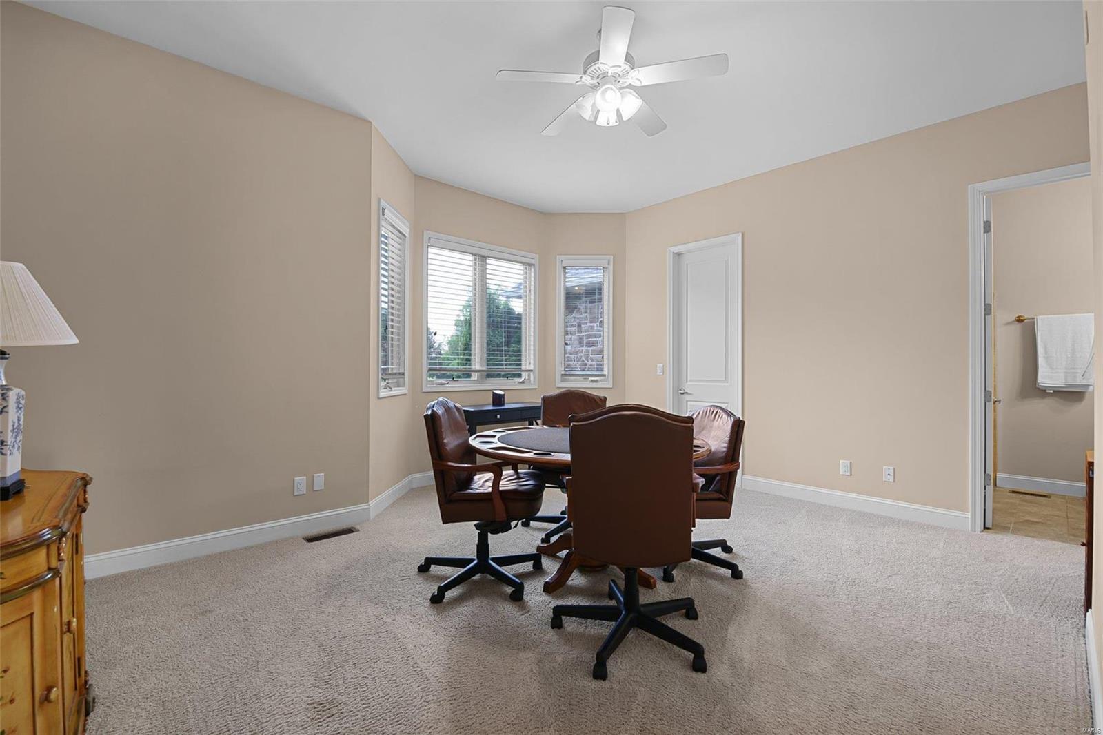 Ladue Meadows 2 - Residential