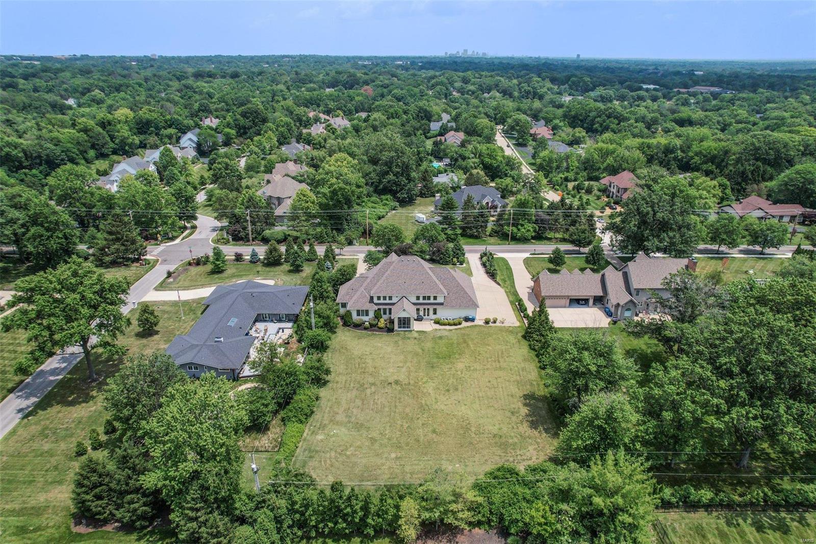 Ladue Meadows 2 - Residential