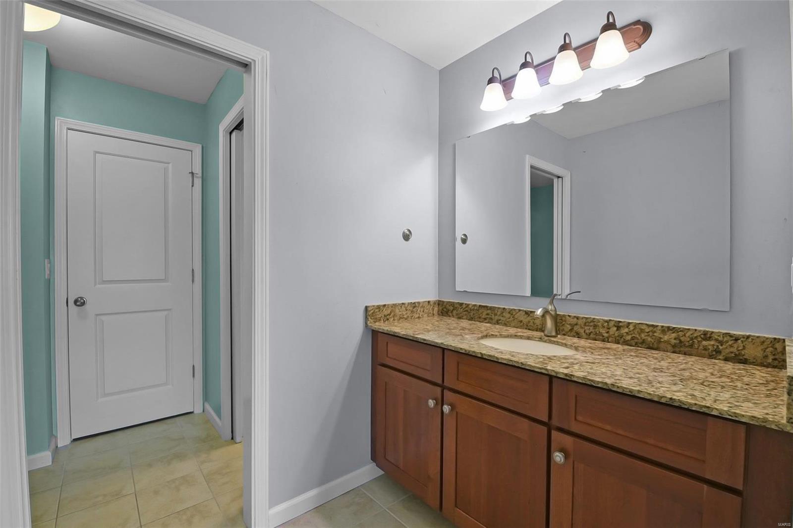 Ladue Meadows 2 - Residential