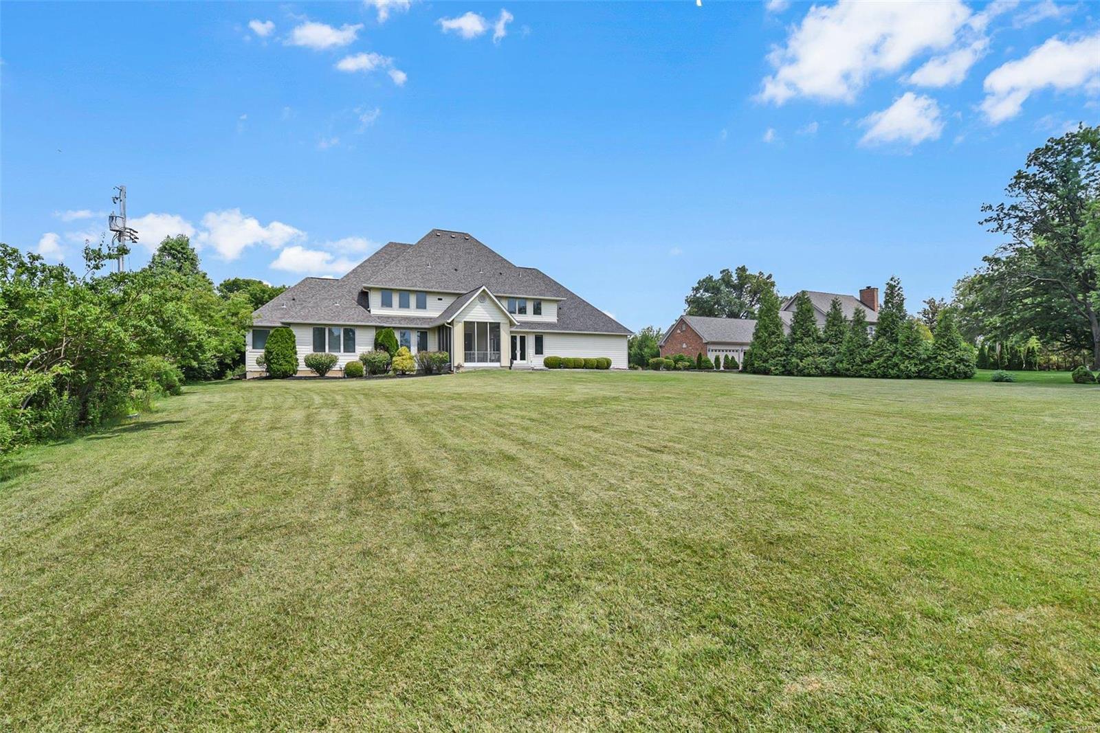 Ladue Meadows 2 - Residential