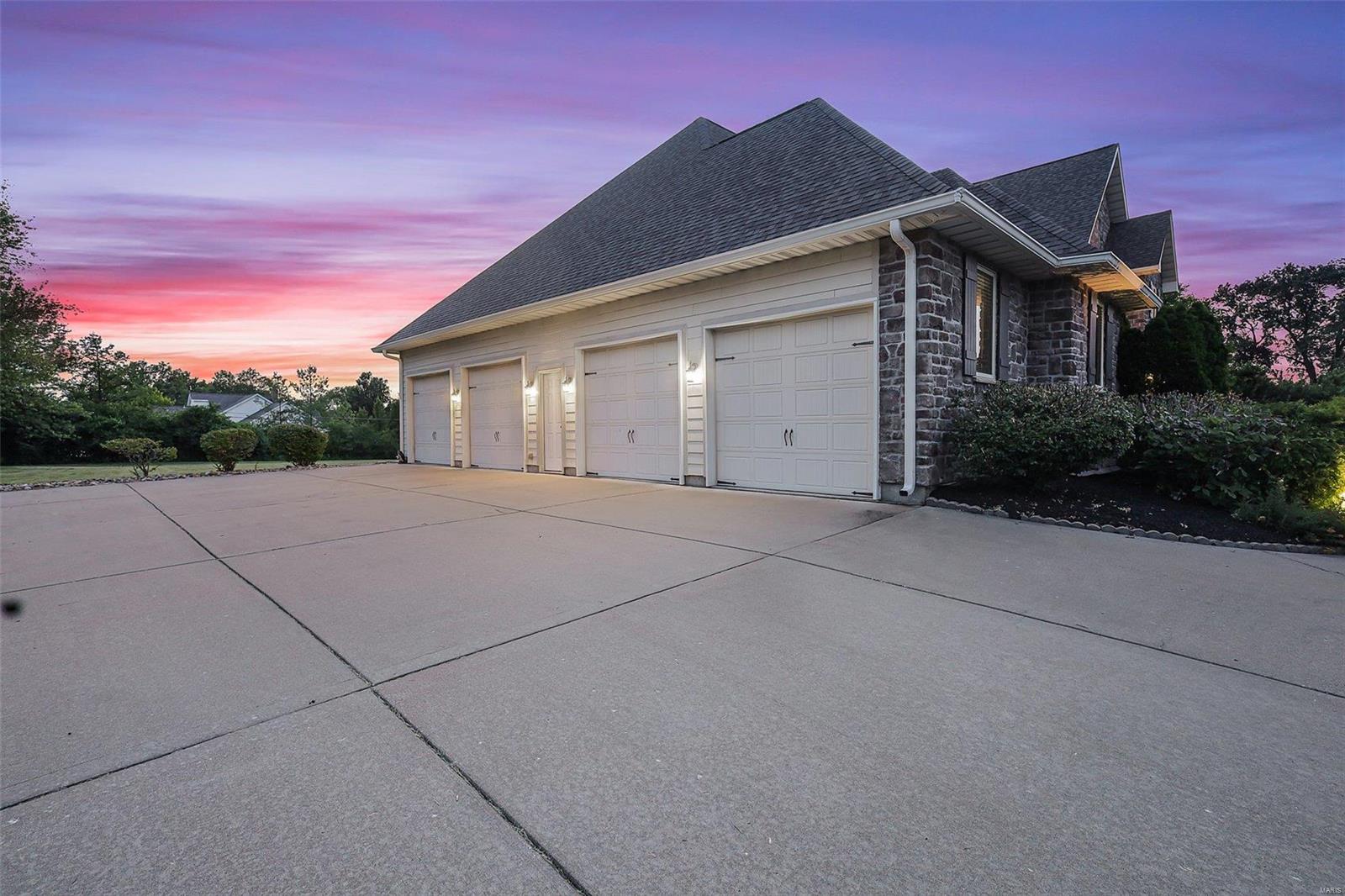 Ladue Meadows 2 - Residential