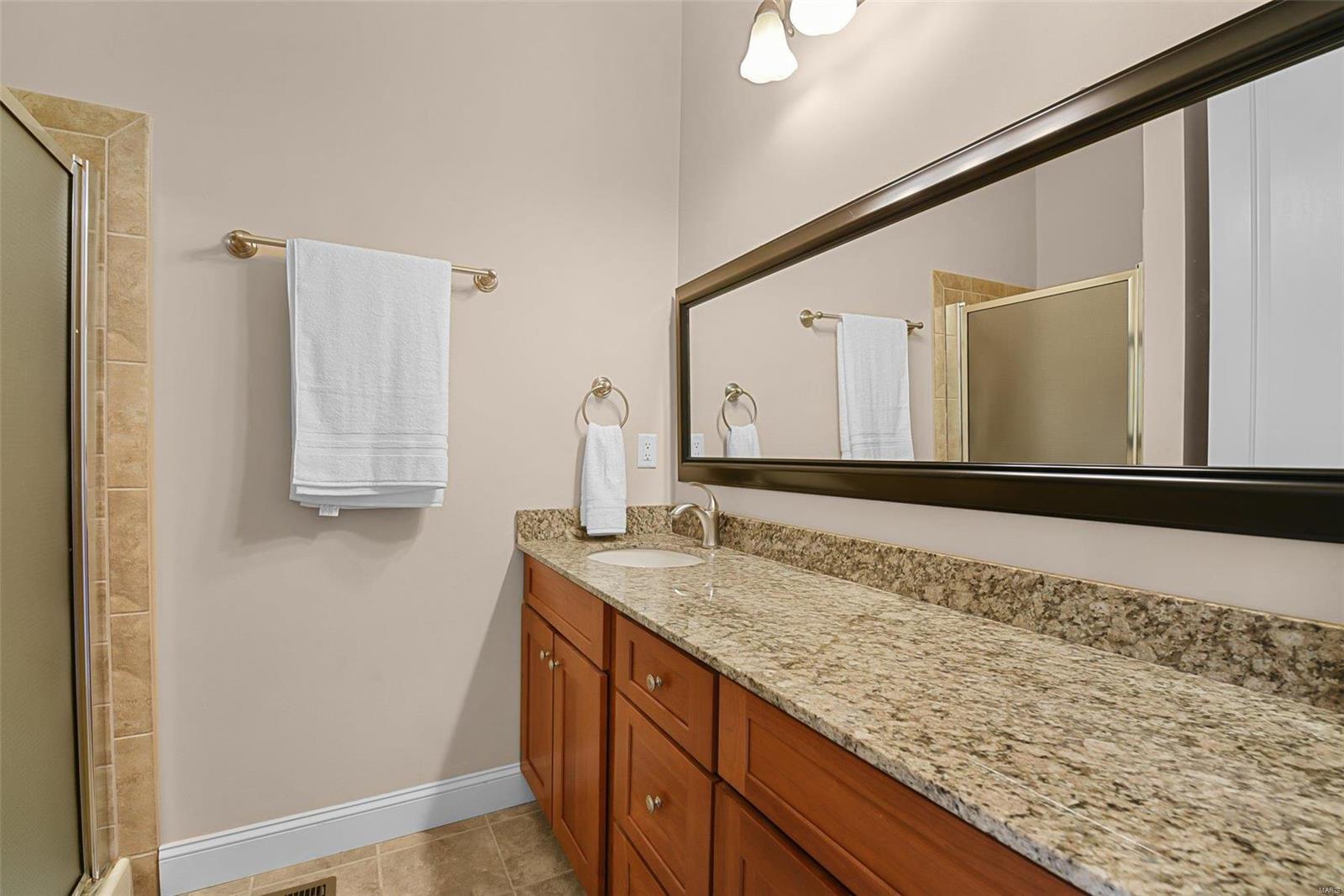 Ladue Meadows 2 - Residential