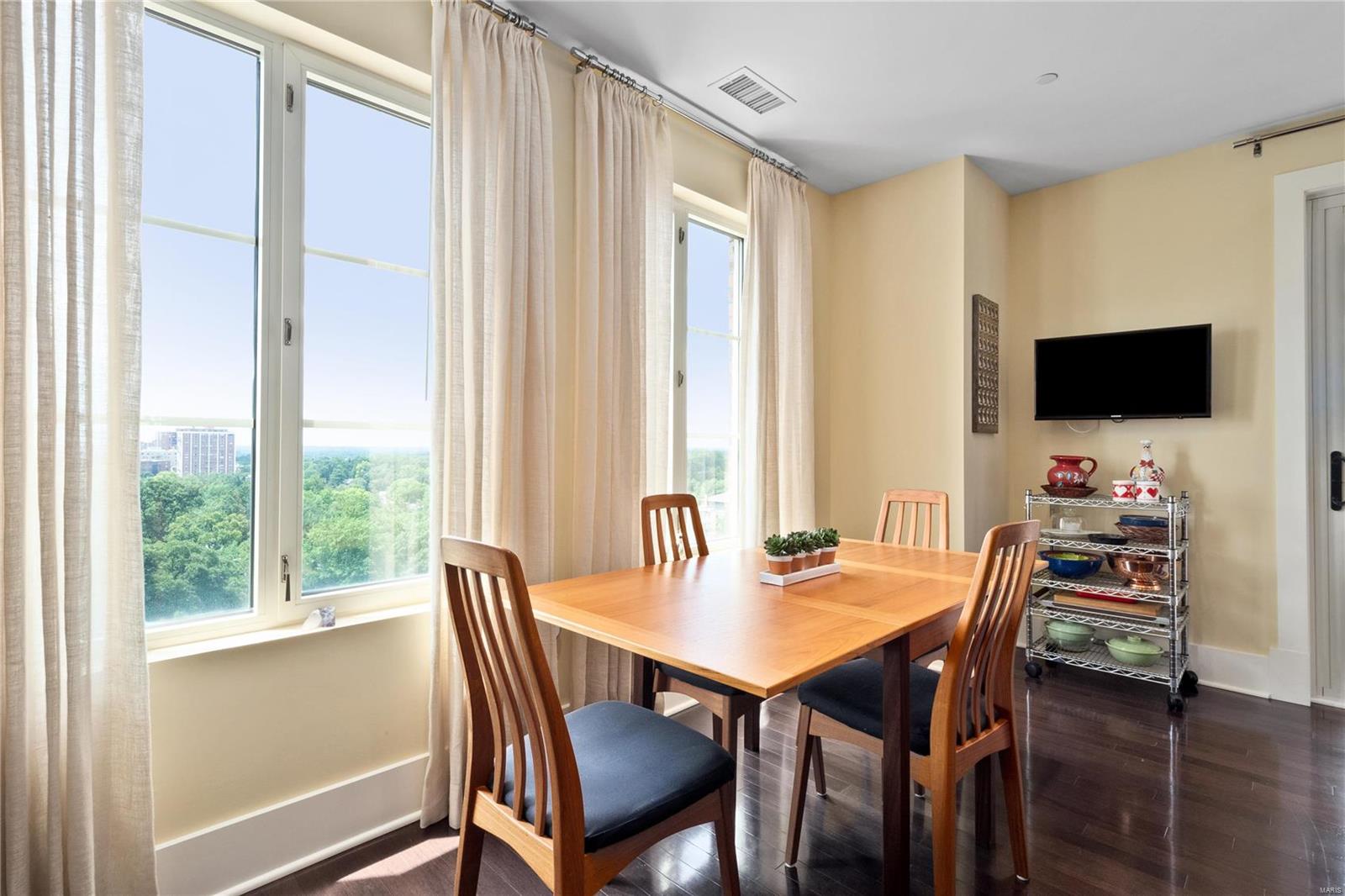 Plaza in Clayton - Residential