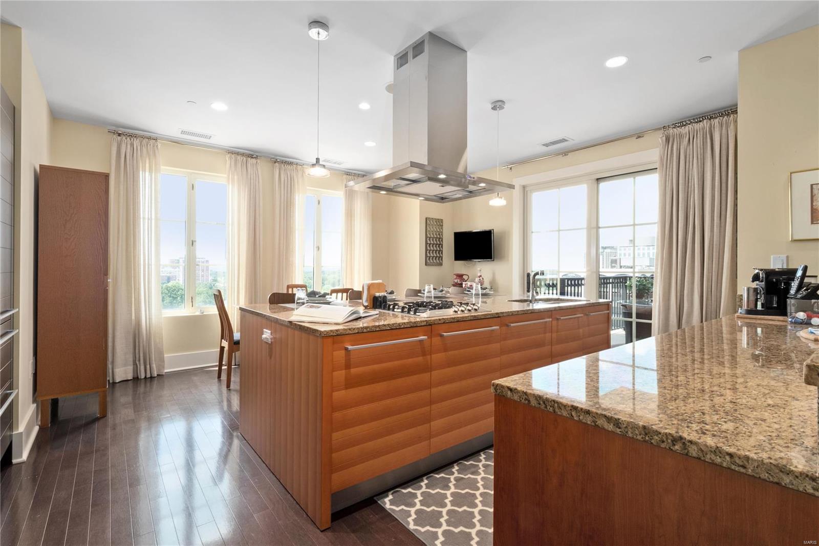 Plaza in Clayton - Residential