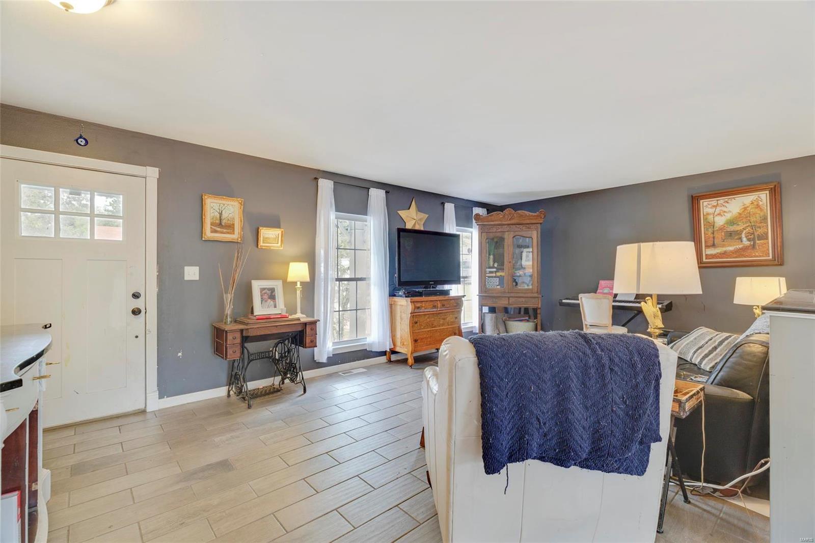 Country Hill South #3 - Residential