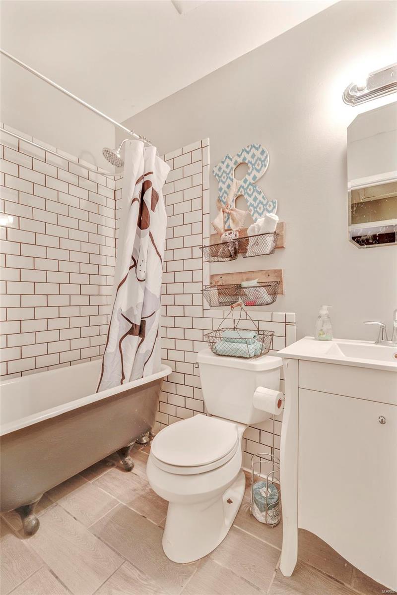 Country Hill South #3 - Residential