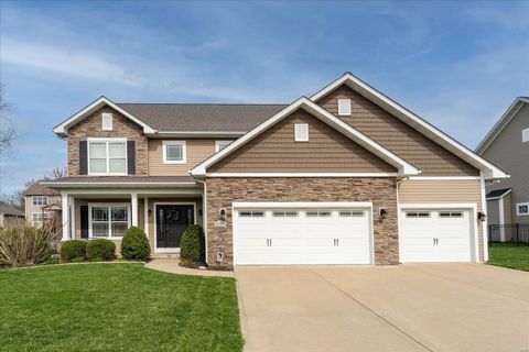 906 Moorfield Park Drive, O\'Fallon, IL 62269 - #: 25010537