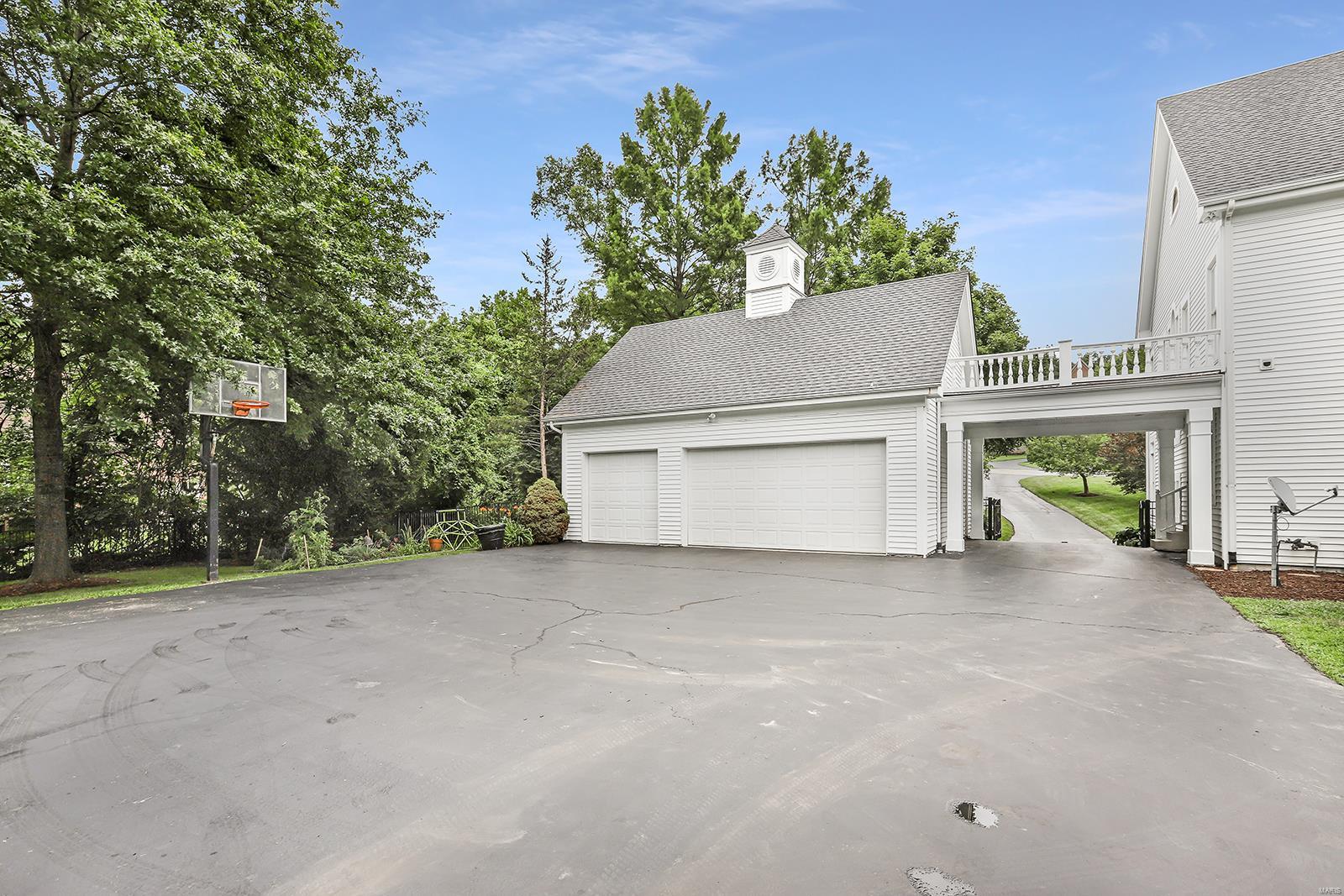 Wildhorse Spring Farm - Residential