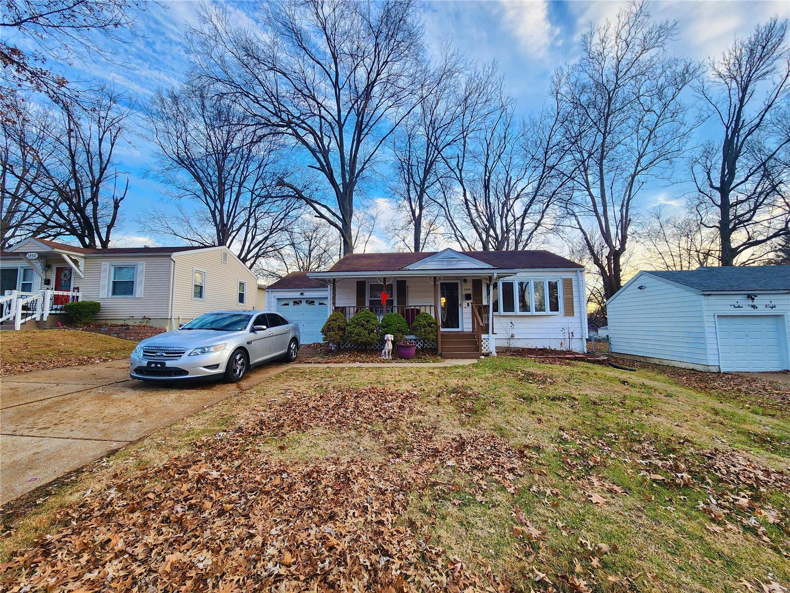 1254 Roxton Drive