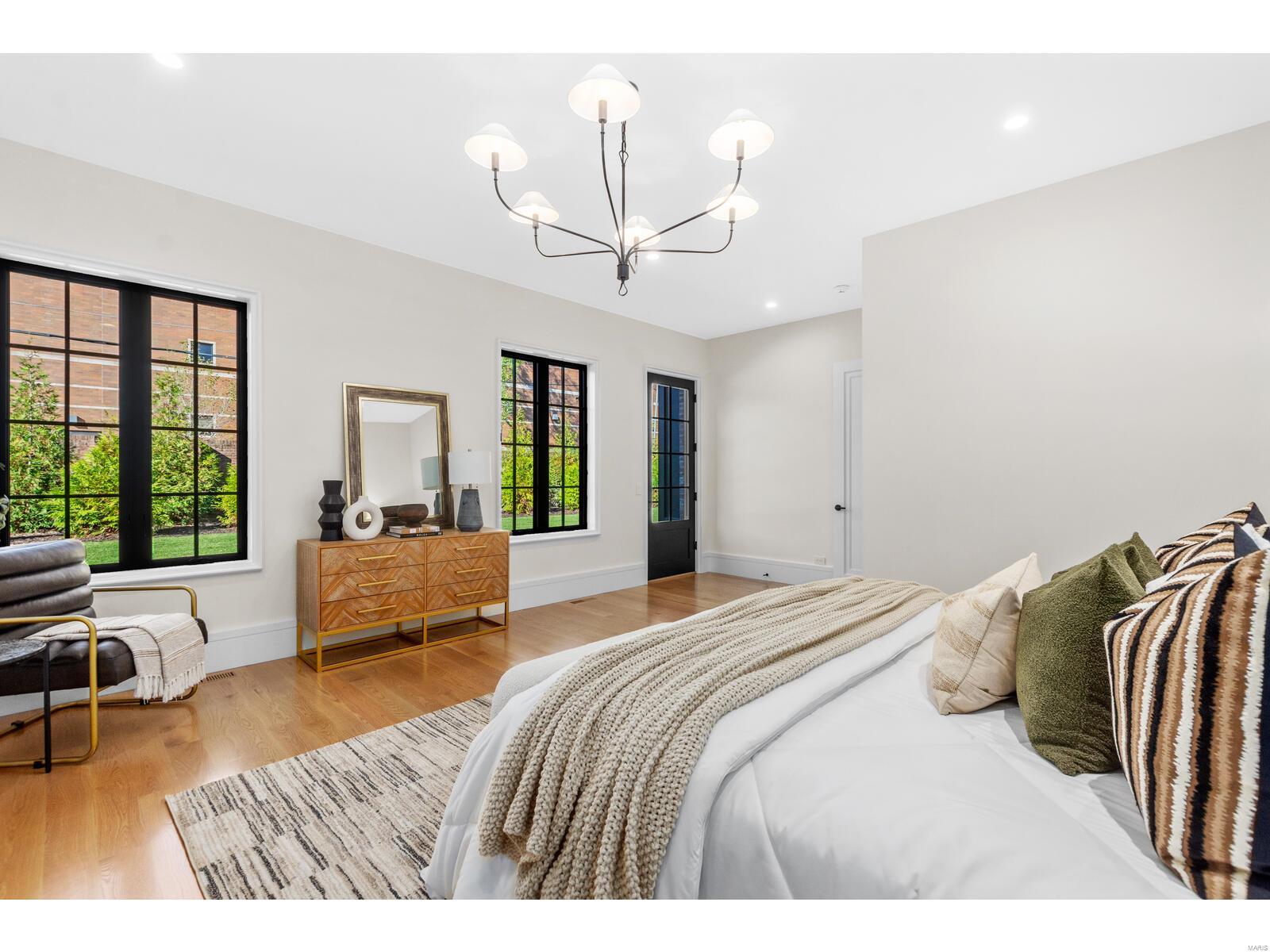 Hillcrest - Residential