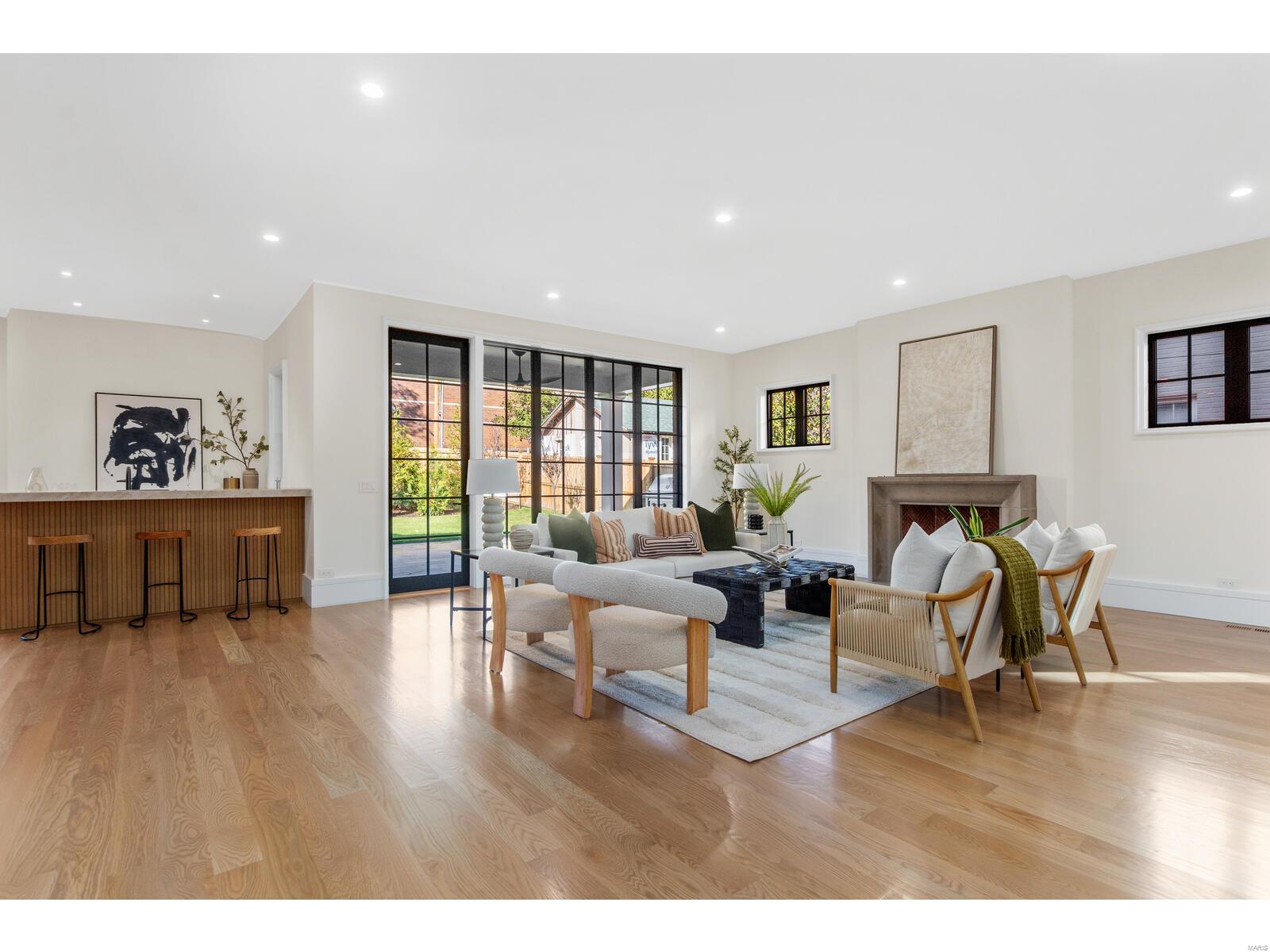 Hillcrest - Residential