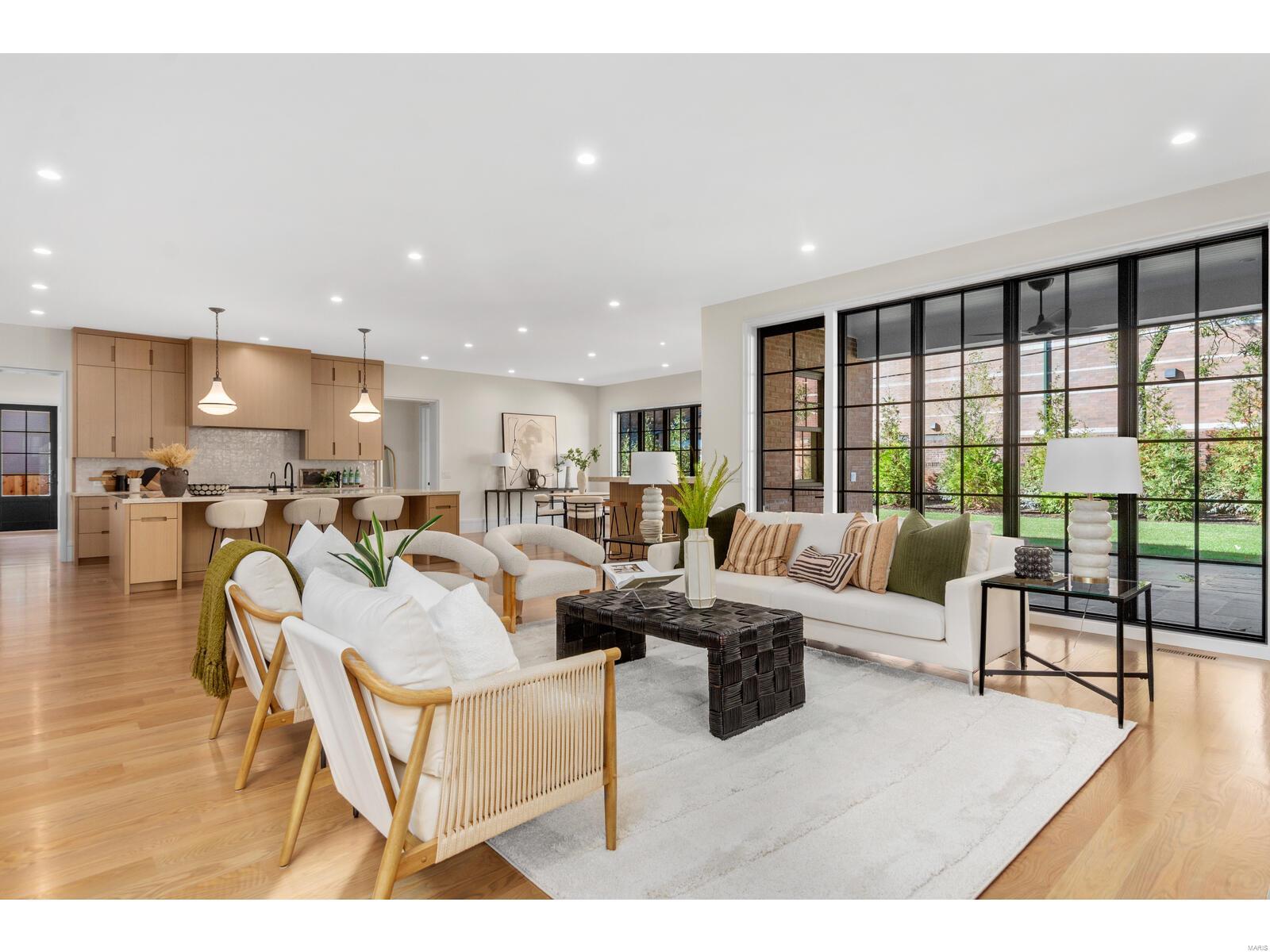 Hillcrest - Residential