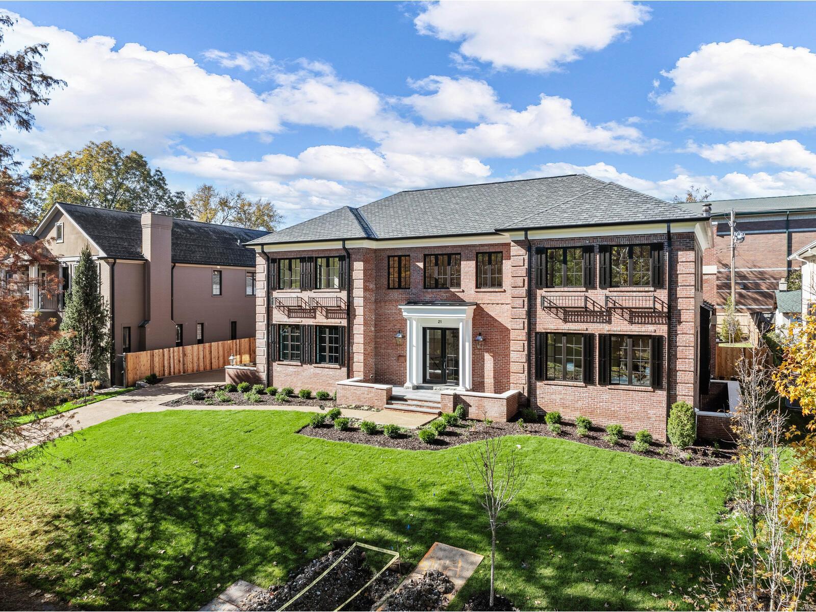 Hillcrest - Residential