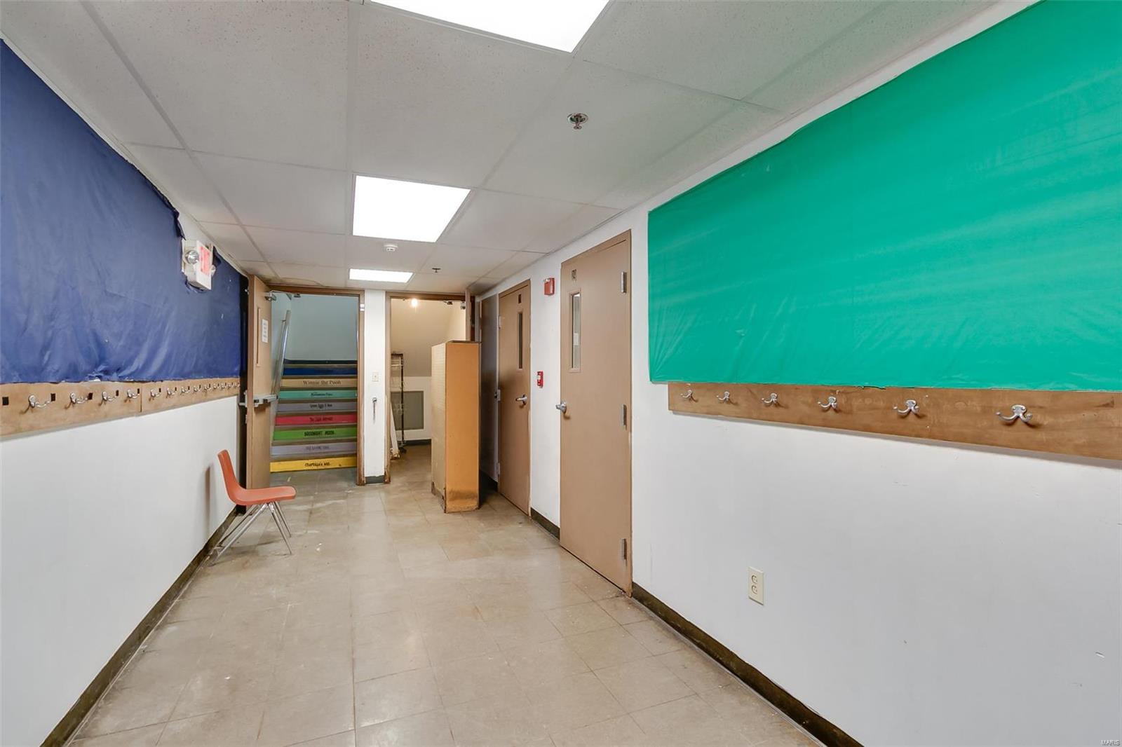 Halloway Hills - Commercial Sale