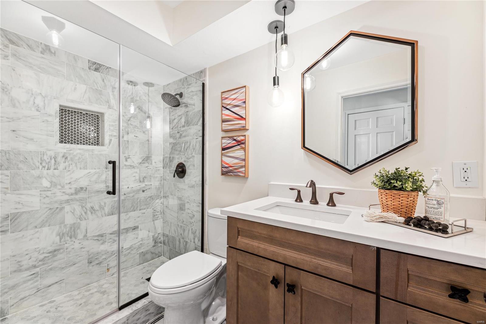 Williamsburg 3 - Residential