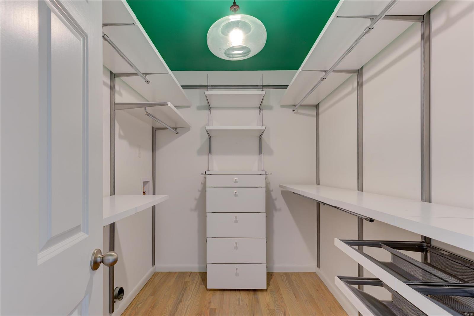 Williamsburg 3 - Residential