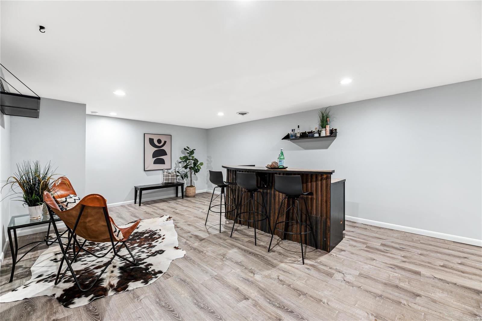 Williamsburg 3 - Residential