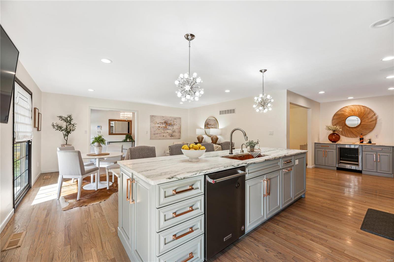 Williamsburg 3 - Residential