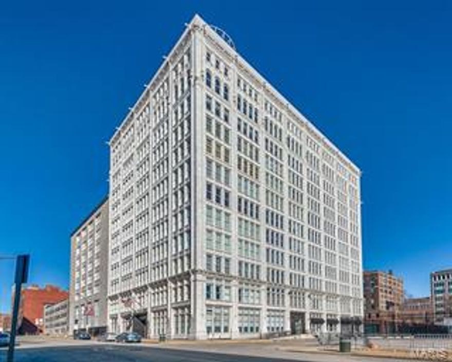 Terra Cotta Loft is now available for lease!  Spectacular city views from the unit and the rooftop deck just a couple floors up!  Two large bedrooms with walk in, organized closets, 2 full baths, open floor plan, in unit washer/dryer provided, community room, and assigned garage car space in the adjoining building.  You can walk to all that downtown St. Louis has to offer in minutes!  Don't forget the rooftop grill for your use as well as the ample seating provided up there!  Available for nearly immediate move in, this one won't last long!  Cats accepted with additional deposit, but no dogs allowed please. Location: Downtown