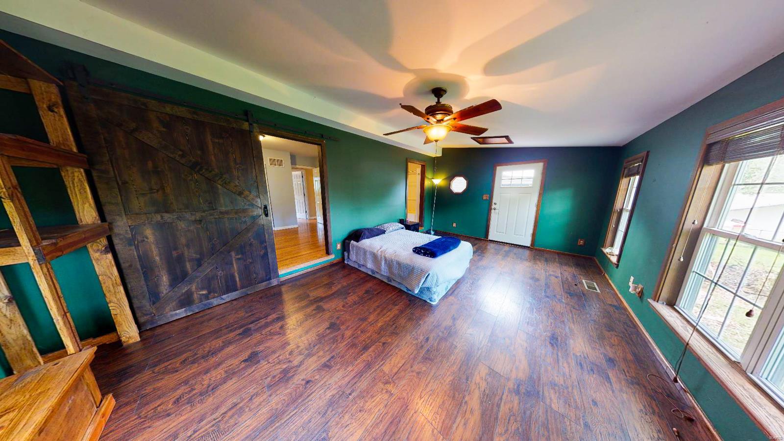 Lexington Square #3 - Residential