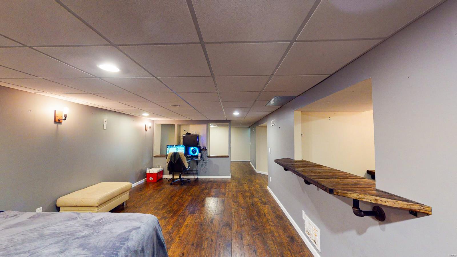 Lexington Square #3 - Residential