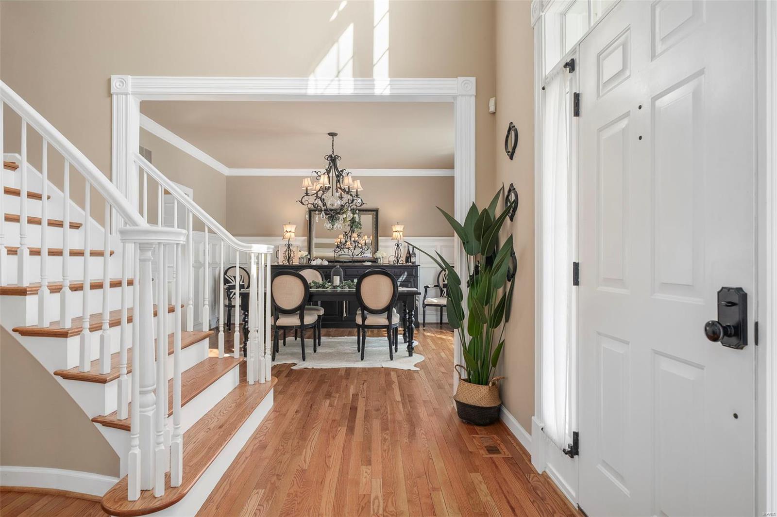 1043 Greystone Manor Parkway