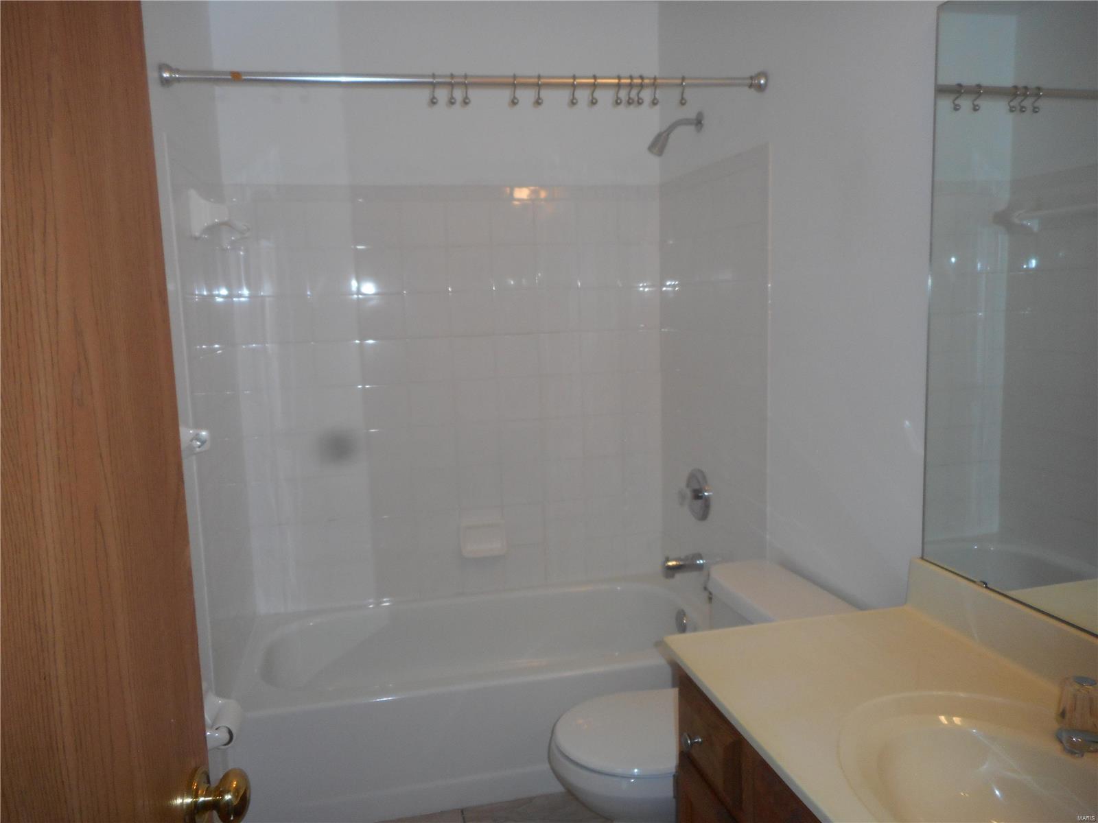 WELLINGTON FARM - Residential Lease