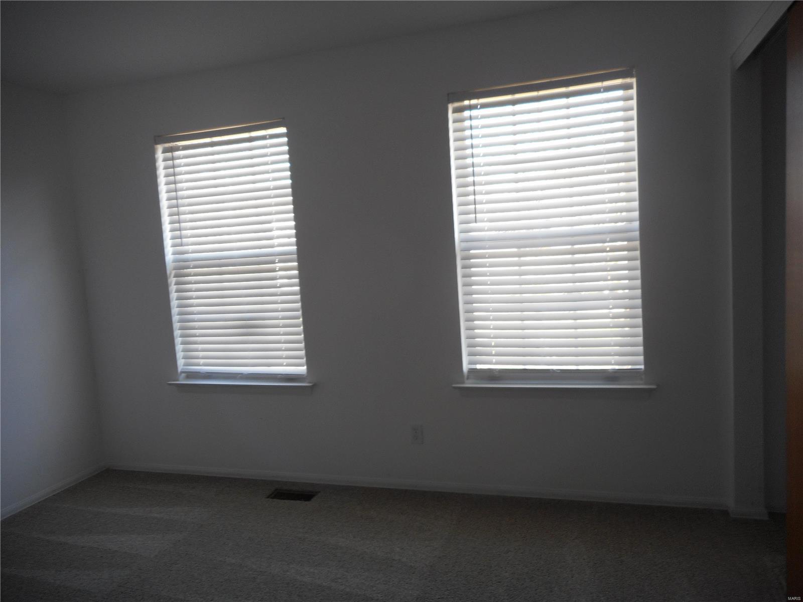 WELLINGTON FARM - Residential Lease