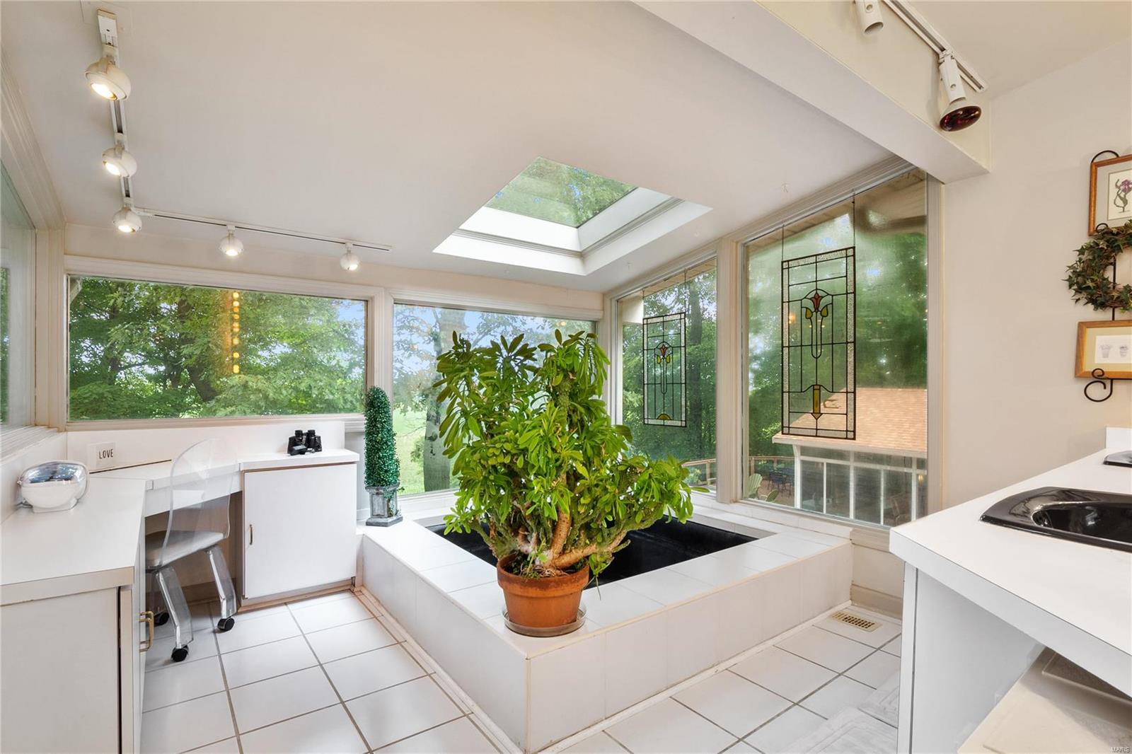 Hugo Essen Farm - Residential