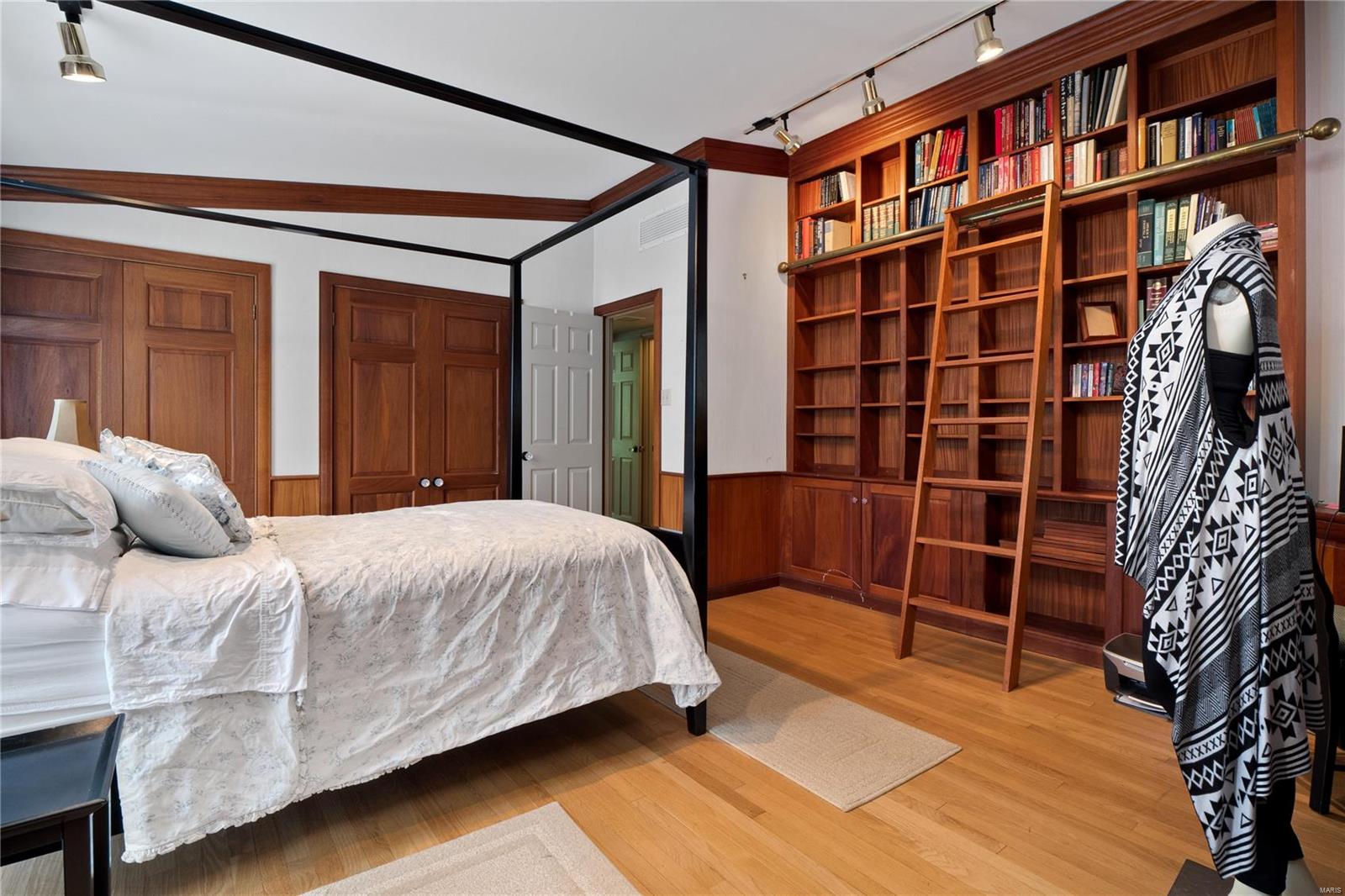 Hugo Essen Farm - Residential